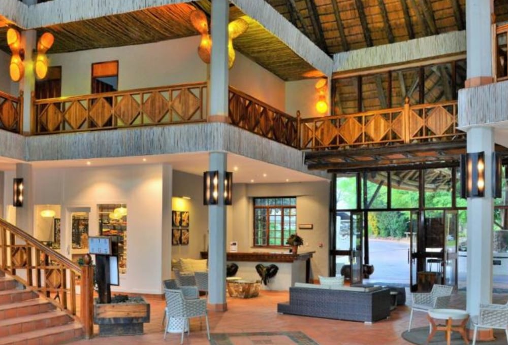 Cresta Mowana Lodge
